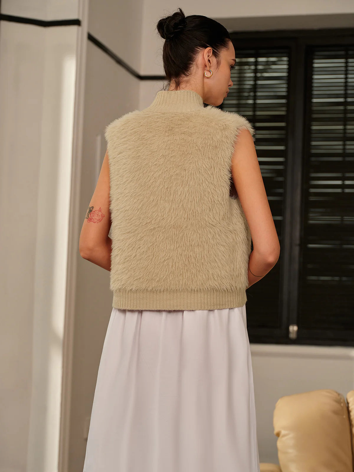 Bella Fuzzy Vest