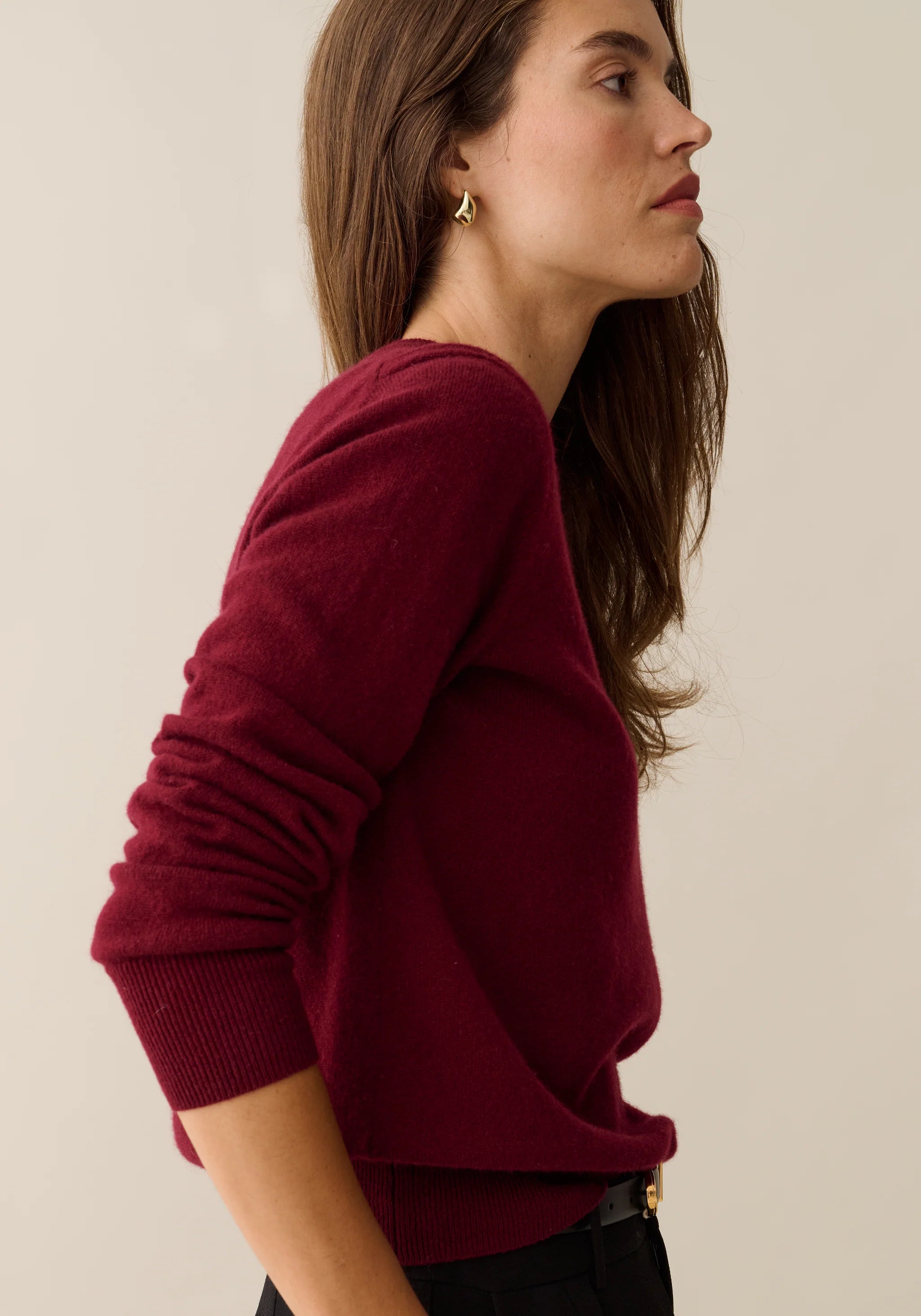 Scarlet Cashmere Sweater - Wine Red