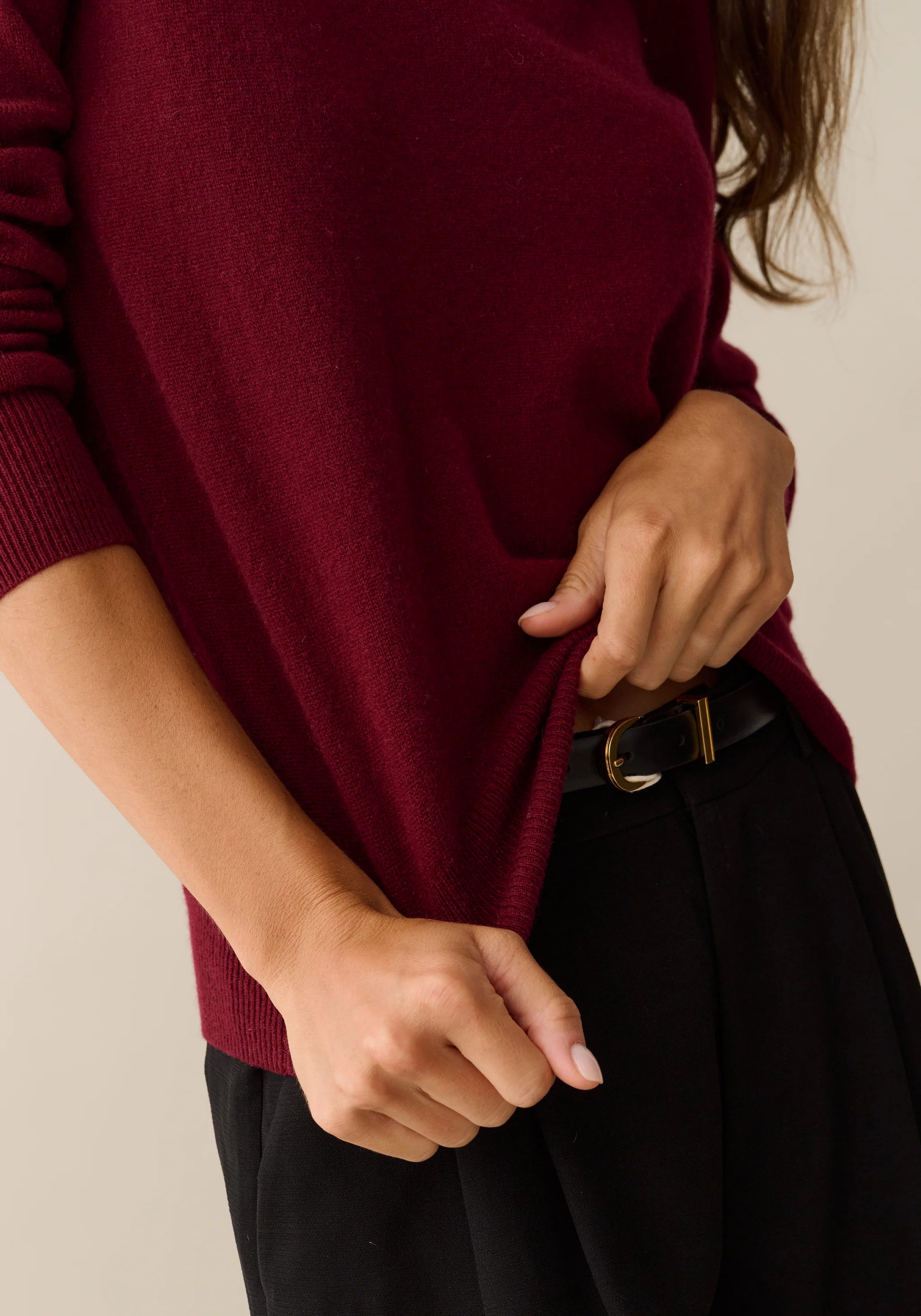 Scarlet Cashmere Sweater - Wine Red